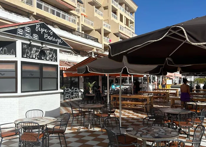 2 Bed With Pool Views In Americas K201 Appartement